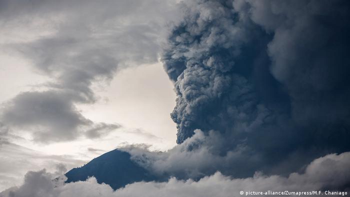 Erupsi Gunung Agung Dapat Mengubah Iklim Dunia Dunia Informasi Terkini Dari Berbagai Penjuru Dunia Dw 01 12 2017