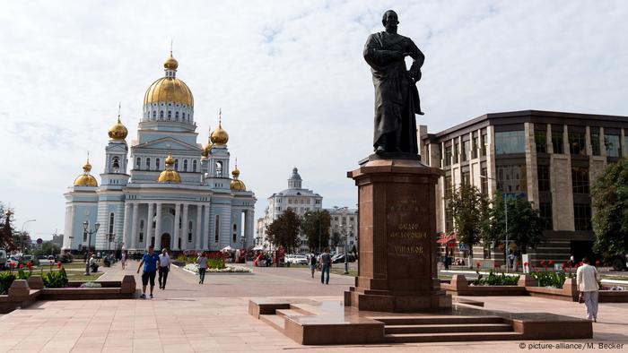 Russland Kathedrale Saransk (picture-alliance/M. Becker)