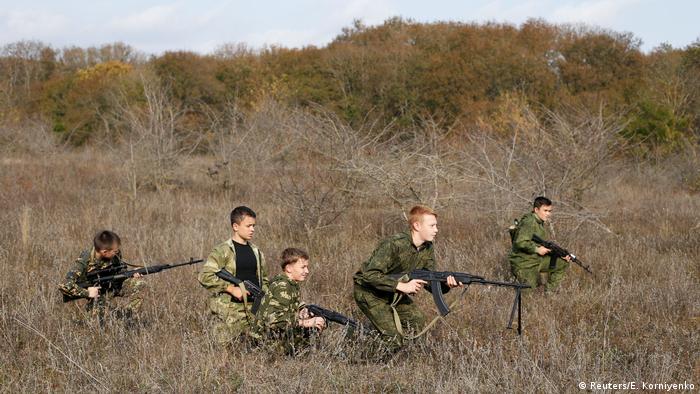 В Русия има повече от 200 военни училища. В тях