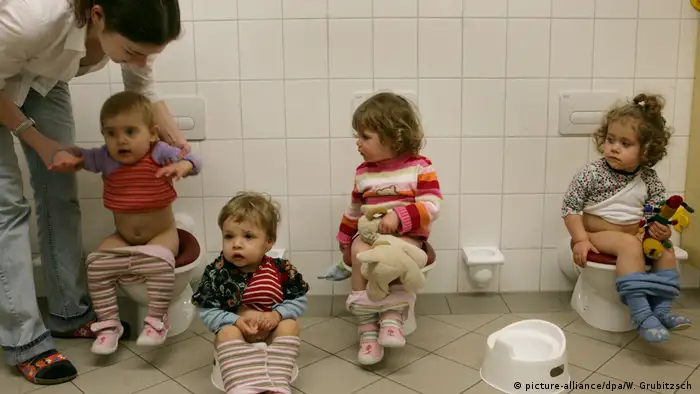 Deutschland - Öffentliche Toiletten (picture-alliance/dpa/W. Grubitzsch )