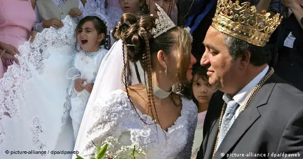 Roma König von Rumänien verheiratete 12 jährige Tochter
