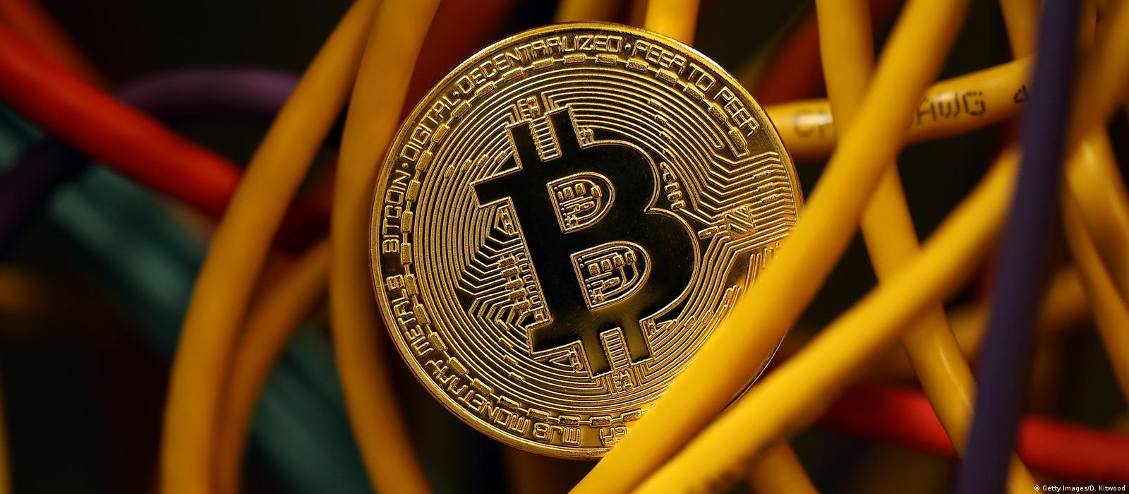 O que é o bitcoin, a moeda virtual que chegou a US$ 11 mil