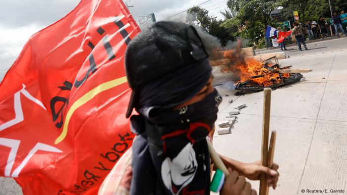 Honduras Wahlen - Ausschreitungen (Reuters/E. Garrido)