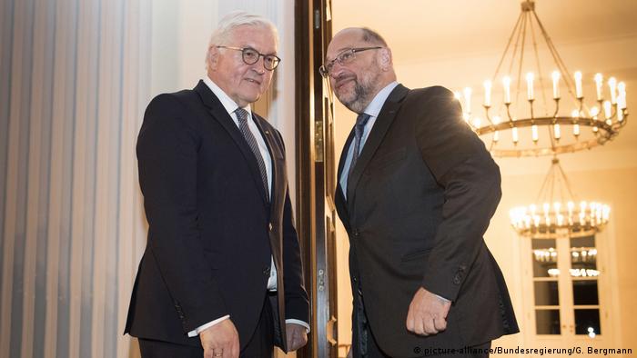 Berlin - Steinmeier speaks with Schulz