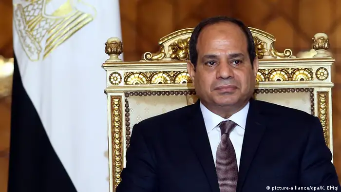 Ägypten Präsident Abdel Fattah Al-Sisi (picture-alliance/dpa/K. Elfiqi)