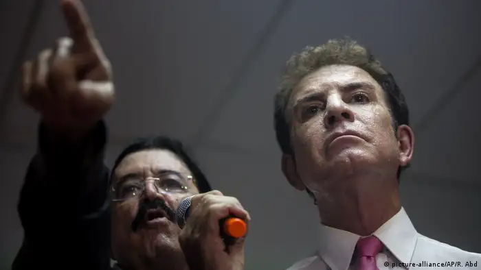Honduras Wahlen Salvador Nasralla (picture-alliance/AP/R. Abd)