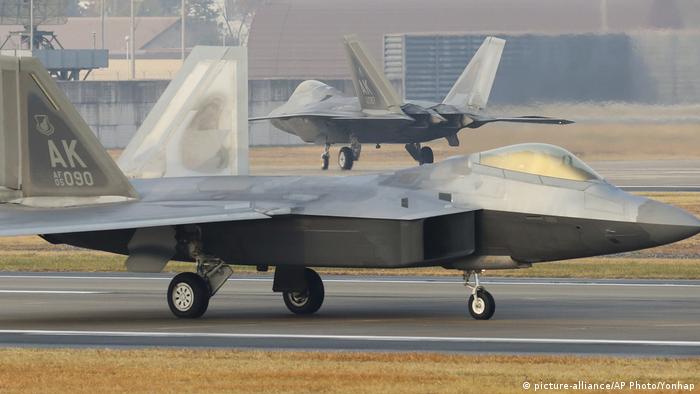 Südkorea und USA beginnen Luftwaffenübung (picture-alliance/AP Photo/Yonhap)