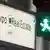 Logo Hypo Real Estate banke iza zelenog svjetla na semaforu.