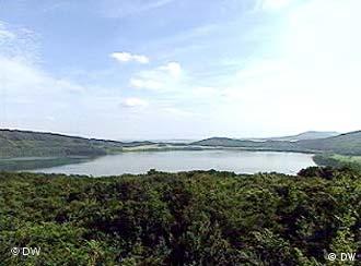 火山埃费尔地区 走遍德国 Dw 15 08 02