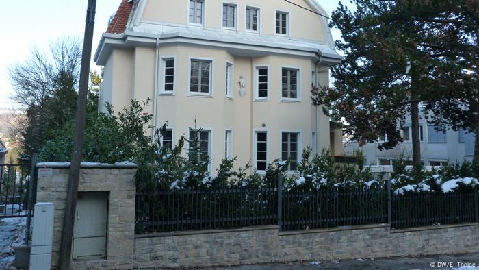 Villa in the Döbling area, registered to LADA Holding Anstalt from Liechtenstein 