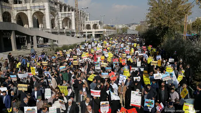 Iran Proteste in Teheran gegen Anerkennung Jerusalems als Israels Hauptstadt (picture-alliance/AA/Stringer)