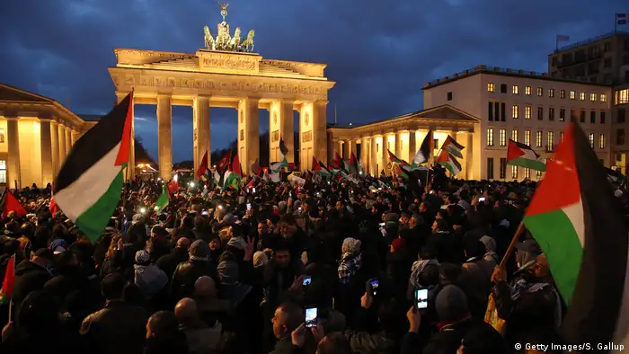 Deutschland Proteste in Berlin gegen Anerkennung Jerusalems als Israels Hauptstadt