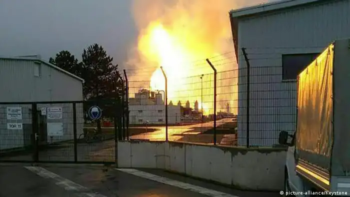 OESTERREICH EXPLOSION GASSTATION (picture-alliance/Keystone)
