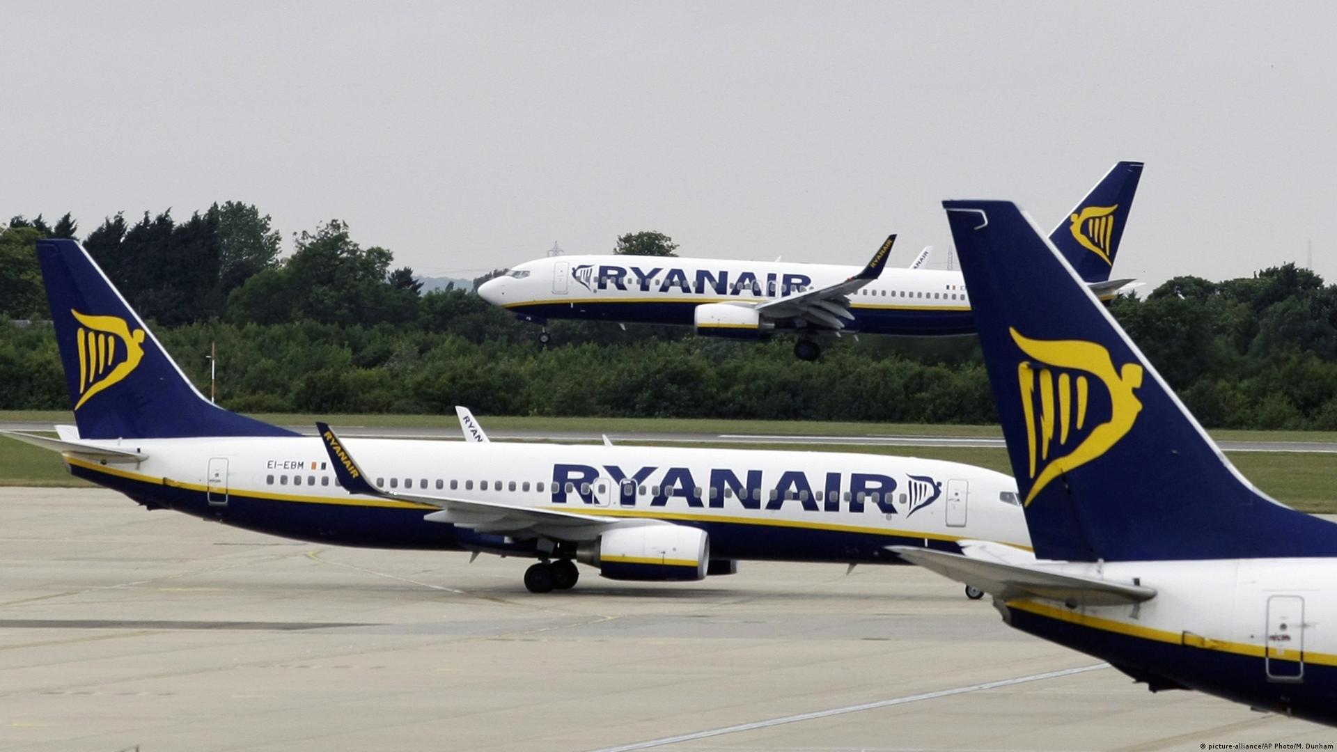 Ryanair warns of Irish job cuts as staff in EU strike – DW – 07/25/2018