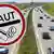 Symbolfoto PKW-Maut | Maut-Schild auf Autobahn
