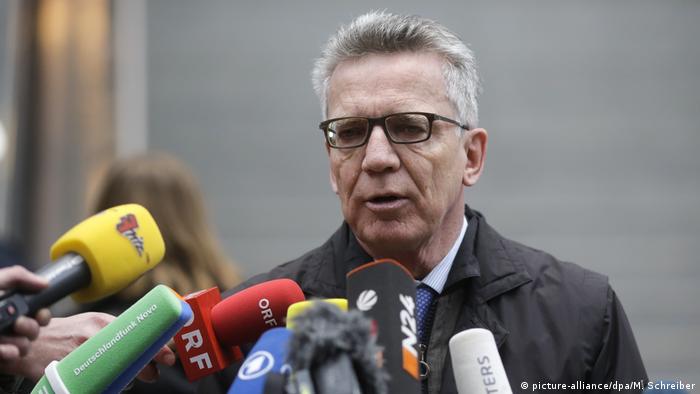 Former German Interior Minister Thomas de Maiziere (picture-alliance/dpa/M. Schreiber)