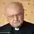 Erzbischof Robert Zollitsch vor hellem Hintergrund (Foto: dpa)