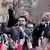 Albanien, Der albanische Oppositionsführer der Demokratischen Partei, Lulzim Basha (C), spricht mit seinen Unterstützern während einer Protestkundgebung gegen die Wahl des neuen Staatsanwalts vor dem Parlament in Tirana