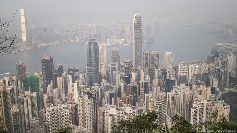 China threatens UK with 'consequences' over Hong Kong – DW – 07/21/2020