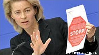 Blocking child porn – DW – 06/08/2009