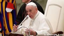 El Papa condenó las “intrigas” en la Curia Romana