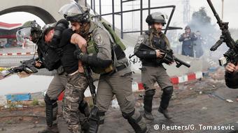 Βίαια επεισόδια στη Ραμάλα μετά την απόφαση του Ντόναλντ Τραμπ για την Ιερουσαλήμ
