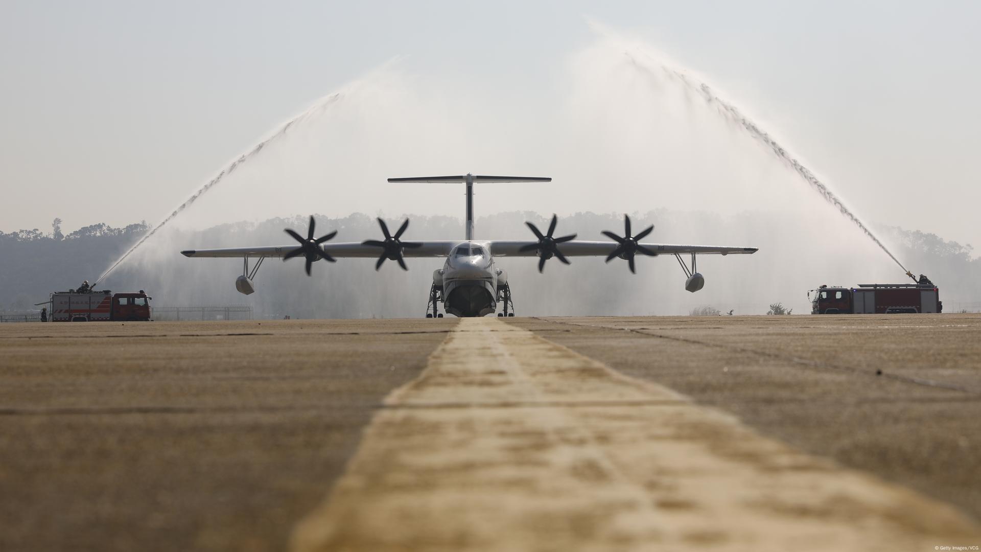 Amphibious C 130