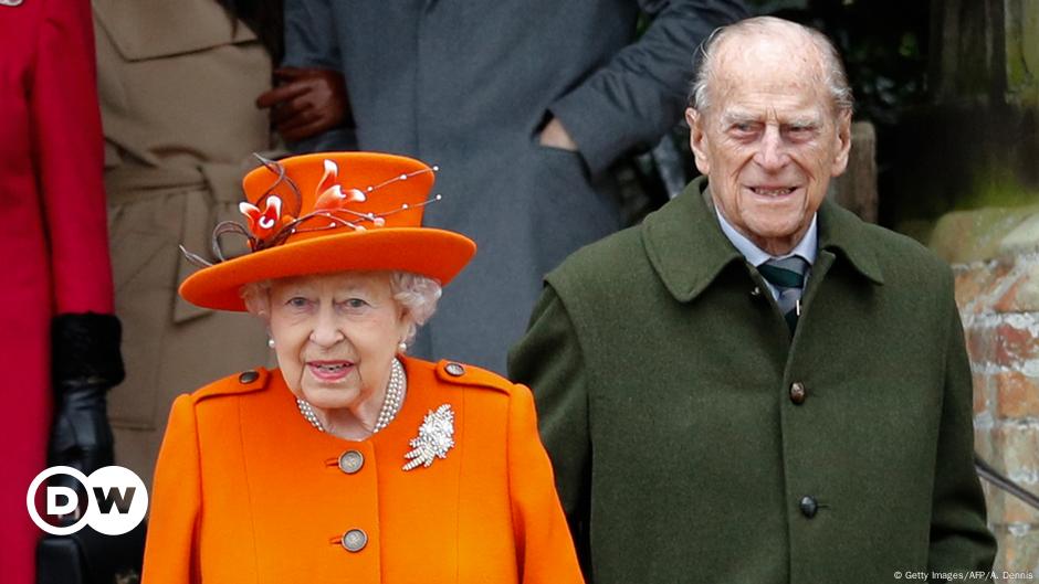 Uk S Prince Philip Escapes Unhurt After Car Crash News Dw 17 01 2019