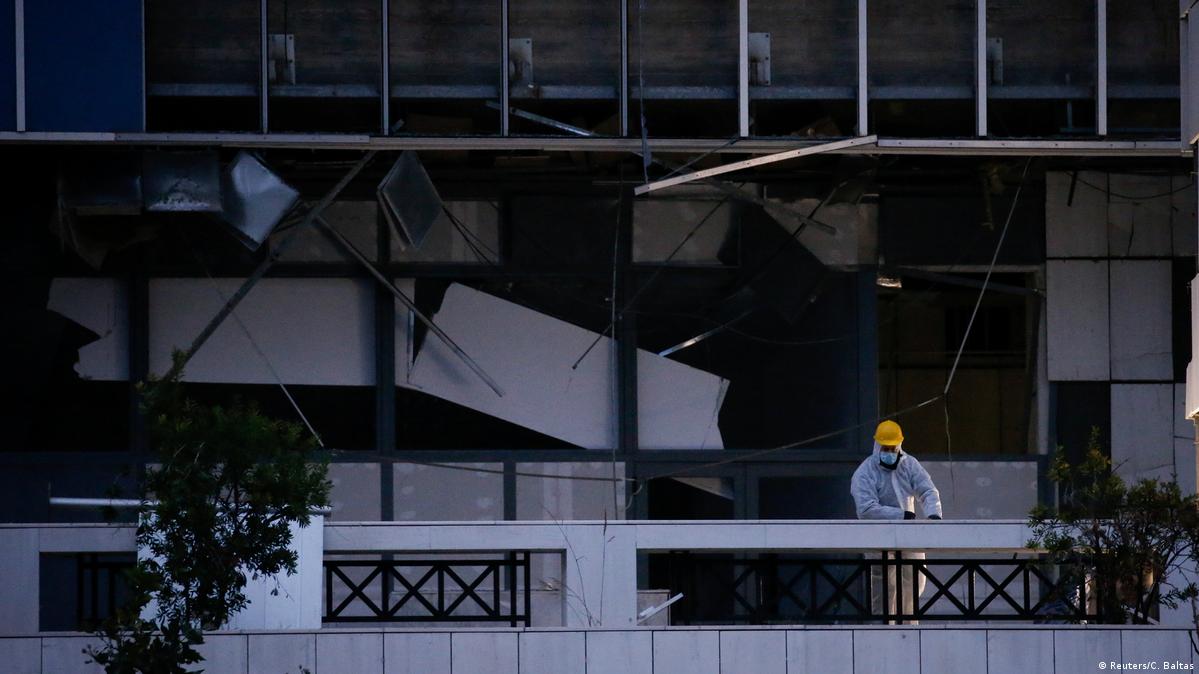 Greek guerilla group claims Athens court blast