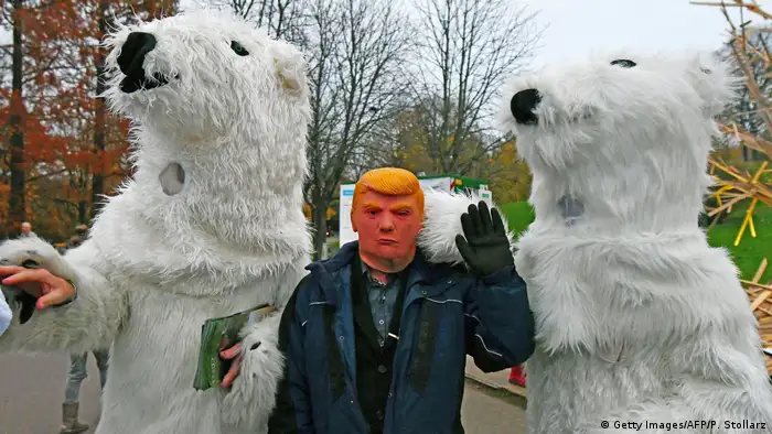 Trump und der Klimawandel (Getty Images/AFP/P. Stollarz)
