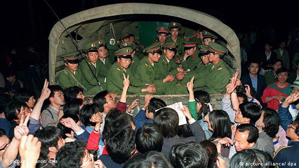 China Flashgalerie Peking Tiananmen Jahrestag 20 Mai 1989