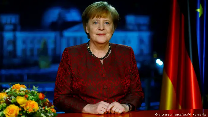 Deutschland | Neujahrsansprache BK Angela Merkel 2018 (picture-alliance/dpa/H. Hanschke)