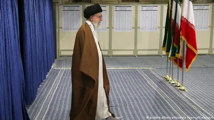 Iran Ali Chamenei, Oberster Religionsführer (picture-alliance/Anadolu Agency/Salampix)