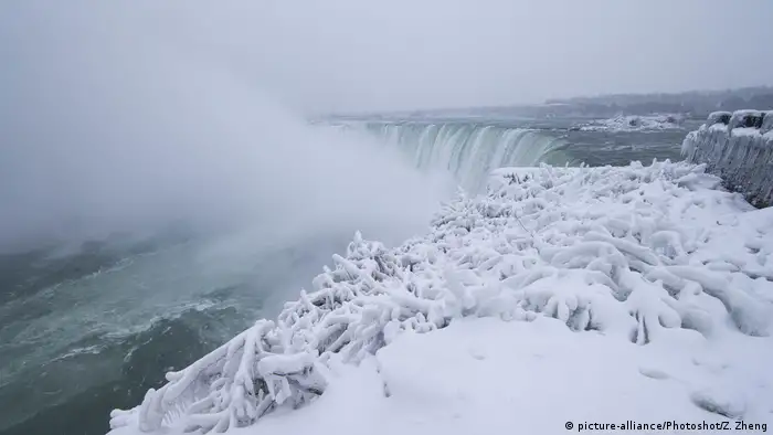 Wetter an den Niagarafällen
(picture-alliance/Photoshot/Z. Zheng)