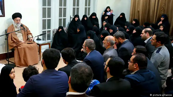 Iran, Tehran, Ayatollah Ali Khamanei (picture-alliance)