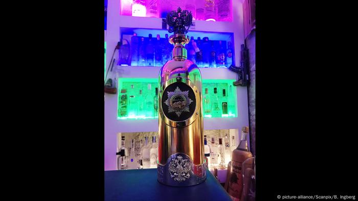 Copenhagen World S Most Expensive Vodka Bottle Found Following Bar Theft News Dw 05 01 2018