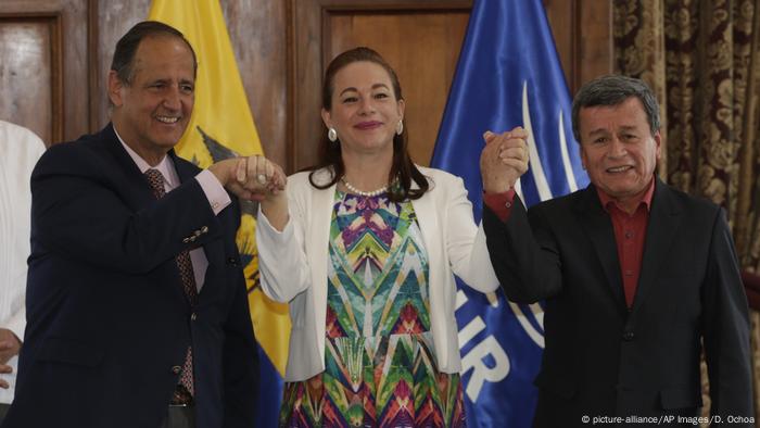 Ecuador Friedensgespräche ELN (picture-alliance/AP Images/D. Ochoa)