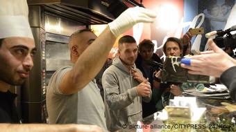 Lukas Podolski Opens Doner Kebab Restaurant In Home City Of Cologne News Dw 07 01 18