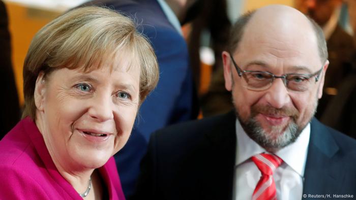 Deutschland Sondierungsgespräche in Berlin Merkel und Schulz (Reuters/H. Hanschke)