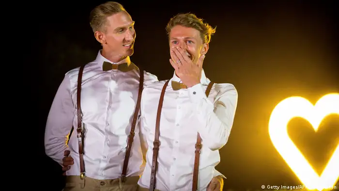 Craig Burns and Luke Sullivan at their wedding in Summergrove Estate (Getty Images/AFP/P. Hamilton)