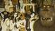Ein Ausschnitt aus Gustav Klimts Beethovenfries in der Wiener Secession Ein Ausschnitt aus Gustav Klimts Beethovenfries in der Wiener Secession