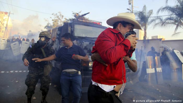 Honduras Wahlen - Proteste - ehemaliger Präsident Jose Manuel Zelaya