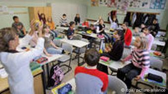 Multikulturelle Schulklasse in Leipzig (Foto: dpa)