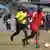 Liberia - George Weah designierter Präsident spielt Fussball in einem Freundschaftsspiel zwischen Weah All Stars team und Armed Forces of Liberia