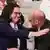 Außerordentlicher SPD-Parteitag Andrea Nahles und Martin Schulz umarmen sich