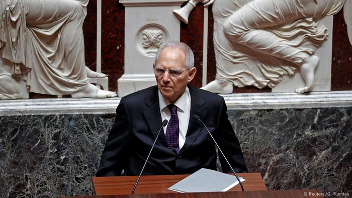 Paris Bundestagpräsident Schäuble im National Assembly