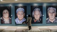 Imágenes de sobrevivientes del Holocausto, en la sede de la ONU.