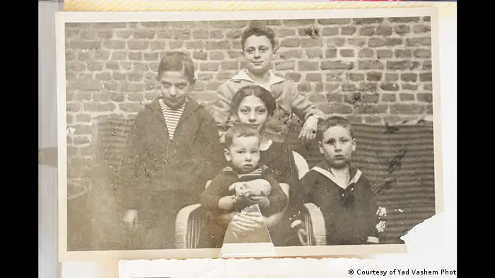 Los hijos de la familia Keller-Moses en la decada de 1920.