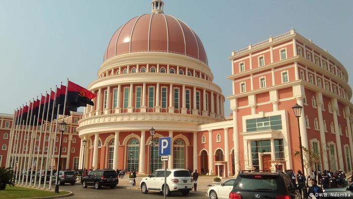 Assembleia Nacional é um dos edifícios que já está na área do futuro Bairro dos Ministérios