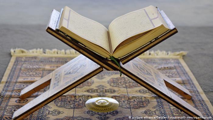Deutschland Koran in der Penzberger Moschee